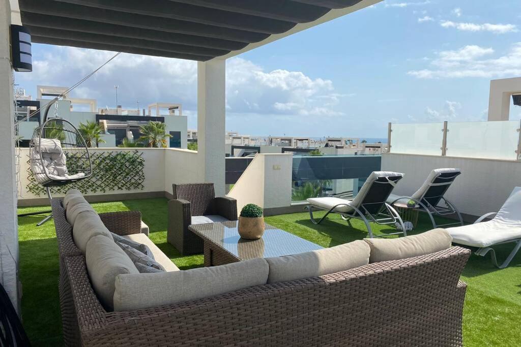 Luxury Penthouse Oasis Beach VIII Orihuela Costa Punta Prima トレビエハ エクステリア 写真
